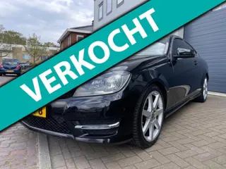 Mercedes-Benz Coupé C-klasse 180 Ambition/AMG/Navi/PDC/Cruise-c/Cruise-c/Leder/2e eigenaar/NL auto
