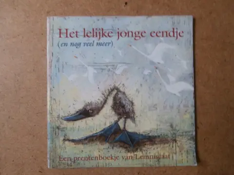 Lelijke jonge eendje adv7733