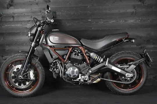 Ducati Scrambler Italia Independent (2016)