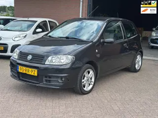 Fiat Punto 1.2 Navigator AIRCO, APK, BOEKJES!!