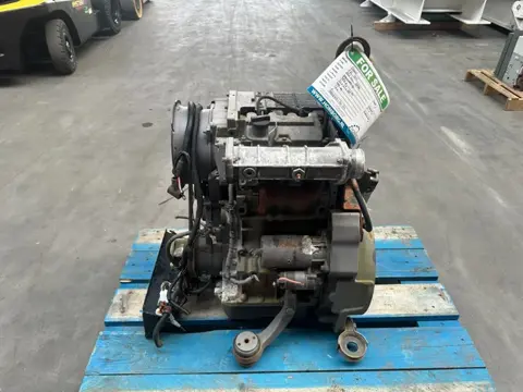 Deutz F2L 1011 Diesel Motor 20.5 kW 28 PK 2 cylinder diesel Engine