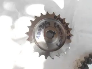 Oil pump outen drive gear F365,400 Gt,400i,412