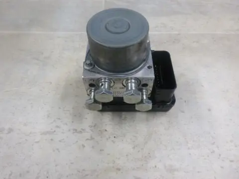 ABS POMP KTM 200 Duke 2012 - 2016