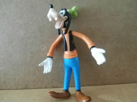 Goofy poppetje 3 adv7330