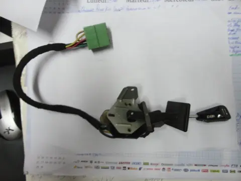 Indicator switch for Citroen Sm