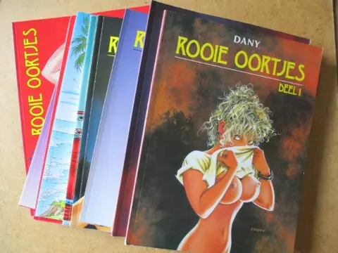 Rooie oortjes album reeks adv7893