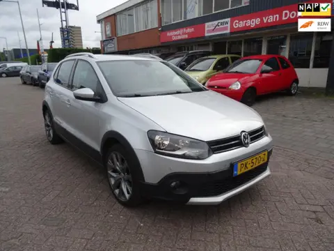 Volkswagen Polo 1.2 TSI Cross/Navi/Park.sensor/Cruise/LMV