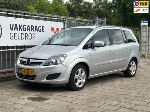 Opel Zafira 1.8 111 years Edition 7 persoons Nwe koppeling Grote beurt Nwe APK