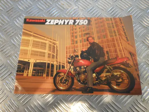 INSTRUCTIEBOEKJE Kawasaki ZEPHYR 750 1970 - 2012