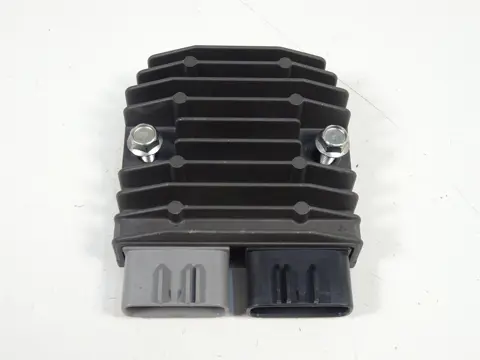 SPANNINGSREGELAAR Yamaha YZF R1 2007 - 2008