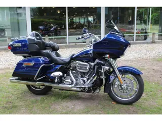 Harley-Davidson Road Glide  FLTRUSE Ultra