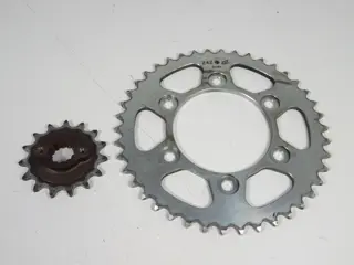 TANDWIEL Ducati Monster 695 2006 - 2008