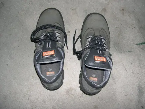 Veiligheids schoenen mt 42