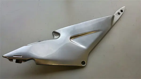 RECHTER ZIJKUIP KLEIN Aprilia RSV 1000 1998 - 2000