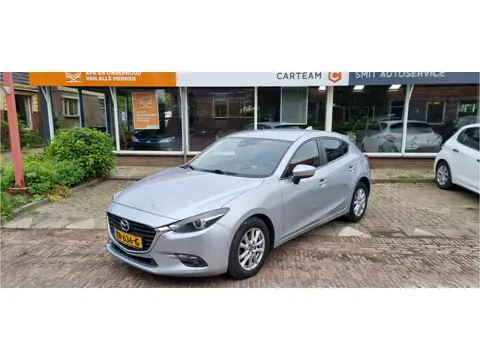 Mazda 3 2.0 SkyActiv-G 120 SkyLease+ Navi Climat Cruise Pdc Lmv Head up