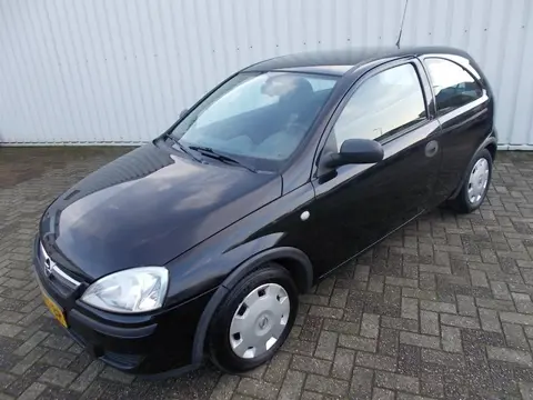 Opel Corsa 1.2-16V Essentia ( GEEN APK / ZO MEE!! )