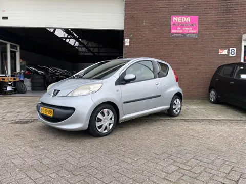 Peugeot 107 1.0-12V XR | Airco | Elektrische Ramen