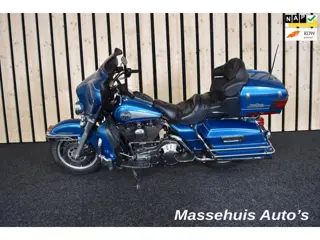 Harley Davidson Tour FLHTCU Ultra Classic 3547mijl! Cruise Radio Fishtails USA Title Prachtige motor