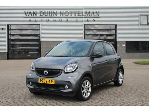 Smart Forfour 1.0 Passion / Led / Clima / Cruise / N.A.P.