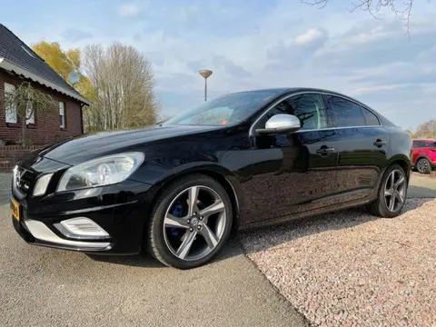 Volvo S60 2.0 D3 R-Design Verkocht!