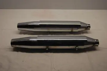 UITLAAT Harley Davidson Softtail 2000 - 2017