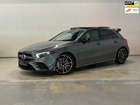Mercedes-Benz A-klasse AMG 35 4MATIC Edition 1 | AERODYNAMIC | BURMESTER | PANO | AMBIANCE