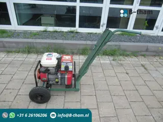 Honda Aggregaat 750 Generator 750W / 220V (bj 1996)
