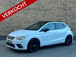 SEAT Ibiza 1.0 TSI FR Limited Black Edition Pano Cruise Stoelvw Cam Apple Climatr Led