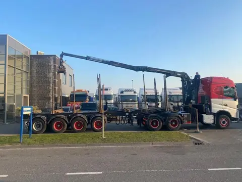 Volvo FH 540 6X4 EURO 6 + EPSILON S260Z96 + TRAILER 4 AXLE DOLL