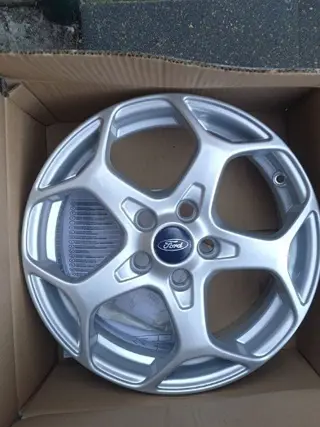 1 nieuwe Ford Y-velg voor diverse modellen