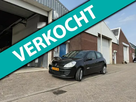 Renault Clio 1.2-16V Rip Curl JAAR APK&AIRCO&PANO&LAGE KM NAP