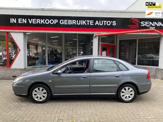 Citroen C5 2.0-16V Excl Automaat - Nieuw model - Leer - Airco