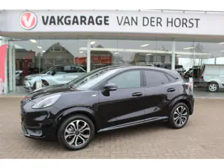 Ford Puma 1.0-125pk EcoBoost Hybrid ST-Line. April 2024 ! Slechts 8.400km ! Autm. airco, navigatie, 