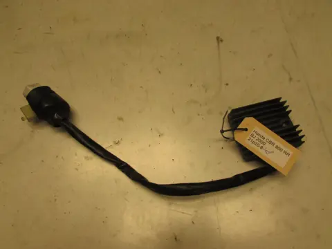 SPANNINGSREGELAAR Honda CBR Fireblade 2000 - 2001