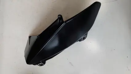 RECHTER LUCHTAANZUIGBUIS Aprilia RSV 1000 2001 - 2003