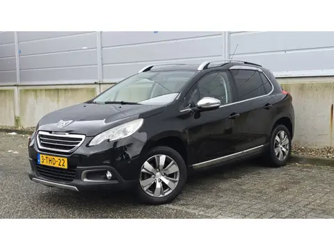 Peugeot 2008 1.2 VTi Allure Pack Premium Plus