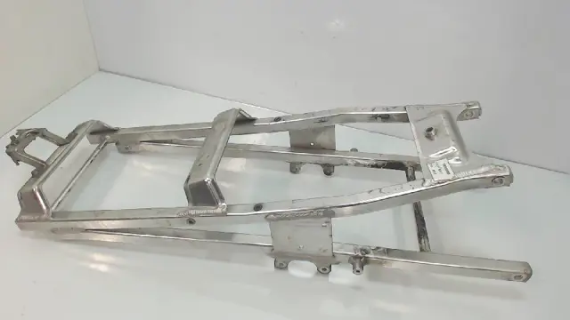 ACHTER SUBFRAME Honda VFR 800 I 2002 - 2013