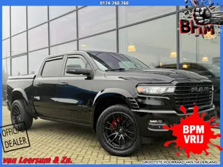 Dodge Ram 1500 Laramie Night Premium Hurricane | Pano | H&K | 22" | Spatbordverbreders