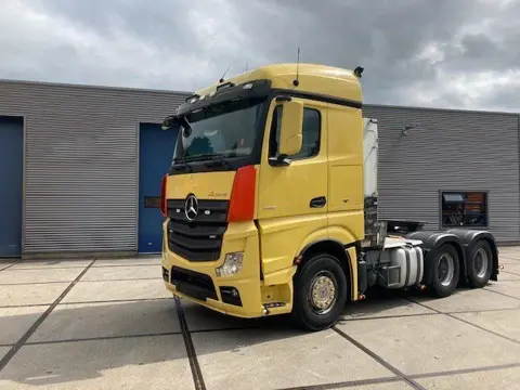 Mercedes-Benz Actros 3351 6x4 (bj 2014, automaat)