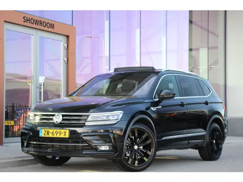 Volkswagen Tiguan Allspace 1.5 TSI Highline R-Line 7p. Pano | ACC | EL.Trekhaak