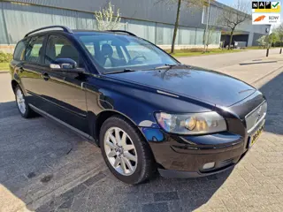 Volvo V50 1.8 Momentum, Apk, Nap, Overmatig olie verbruik, Inruil mogelijk.