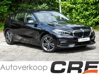 BMW 1-serie 118i Executive Edition automaat / bekende historie / panoramadak / sportstoelen / parkee