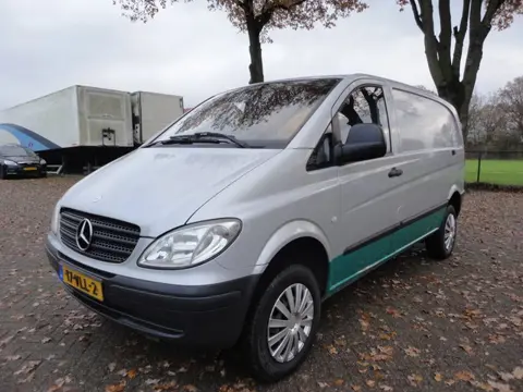 Mercedes-Benz VITO 115 CDI|4X4|AUTOMAAT|DEUREN ACHTER|TREKHAAK|EX BTW