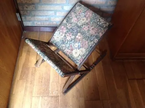 Voetenbankje - bekleding gobelin