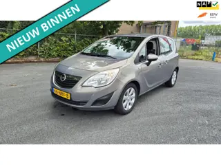 Opel Meriva 1.4 Turbo Edition NETTE AUTO RIJDT EN SCHAKELT GOED