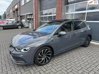 Volkswagen Golf 1.5 TSI 150PK Style IQ LED ACC Pano Carplay