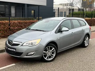 Opel Astra Sports Tourer 1.4 Business Edition Cruise-Control Airco Trekhaak