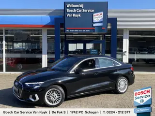 Audi A3 Limousine 30 TFSI Business edition / Nieuw Model / Automaat / NL-Auto / Digitaal Dashoard / 