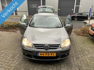 Volkswagen Golf 2.0 16V FSI Sportline NEW APK, VERKOCHT!