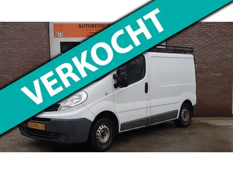 Renault Trafic 2.0 dCi T27 L1H1 Générique Marge